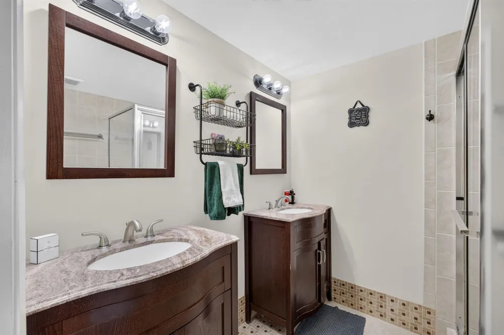 5107 51ST WAY West Palm Beach, FL 33409