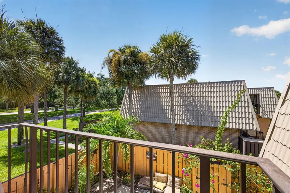 5107 51ST WAY West Palm Beach, FL 33409