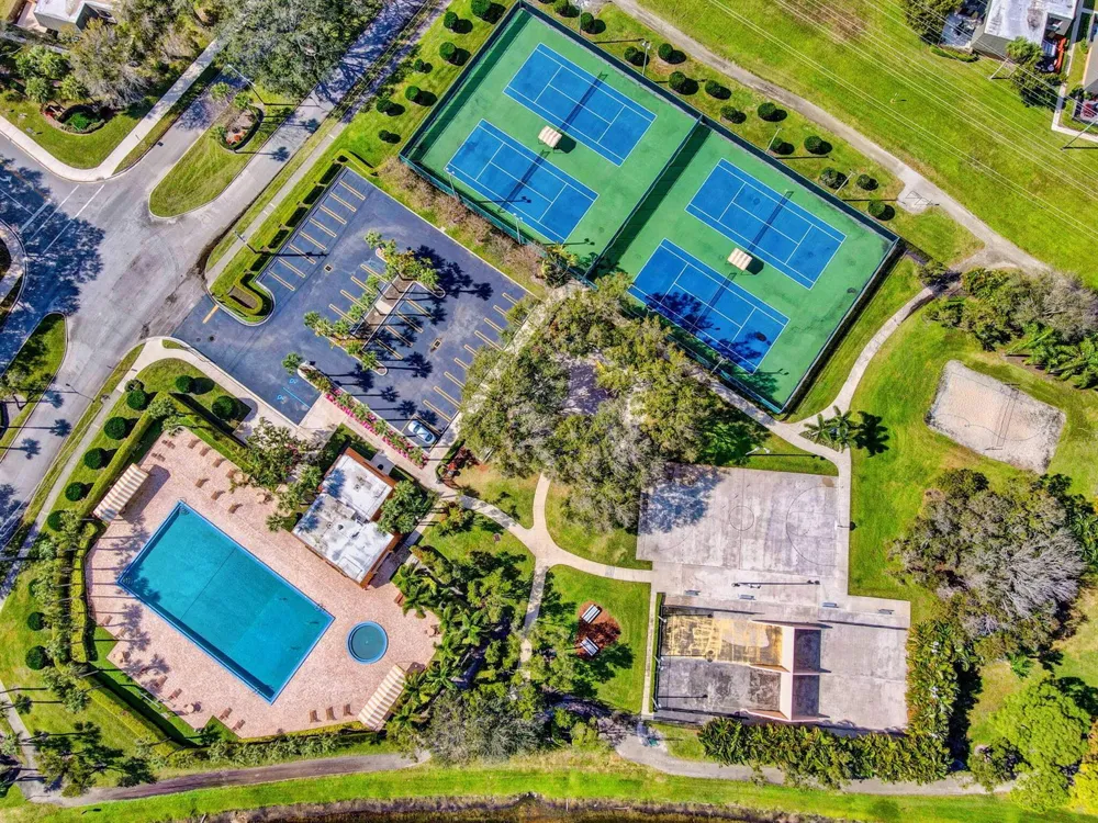 5107 51ST WAY West Palm Beach, FL 33409