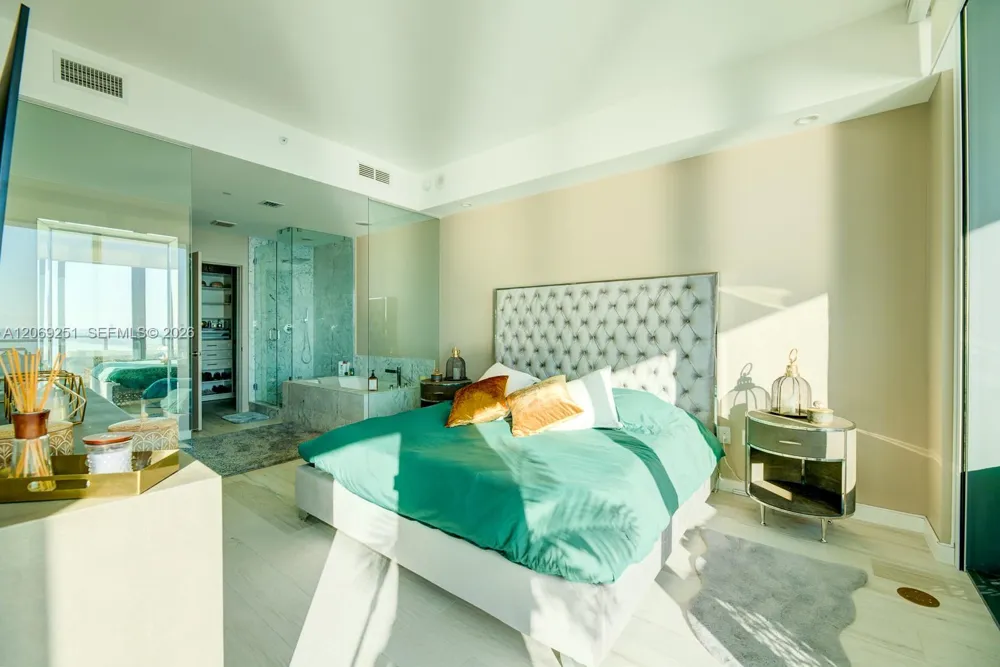 480 NE 31 ST #2601 Miami, FL 33137