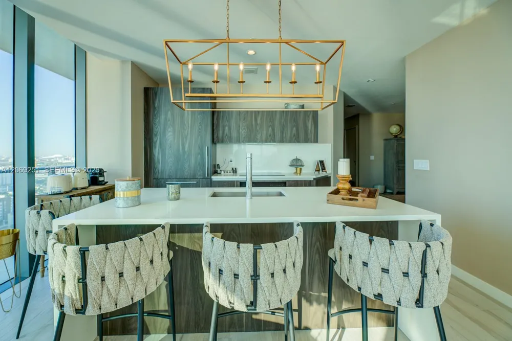 480 NE 31 ST #2601 Miami, FL 33137