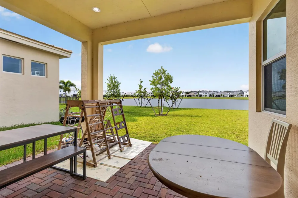 13802 Prickly Cone Cove Westlake, FL 33470