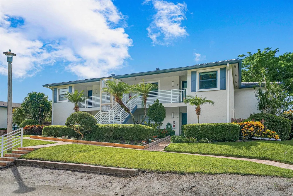 12 Southport Lane #D Boynton Beach, FL 33436