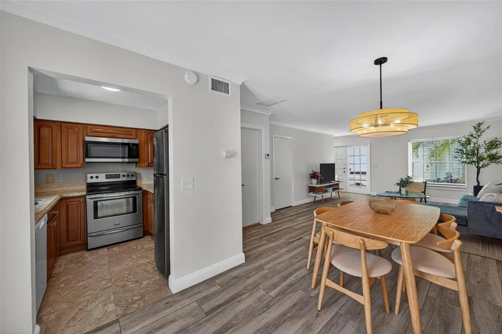 2708 NE 14th Street Causeway #2 Pompano Beach, FL 33062