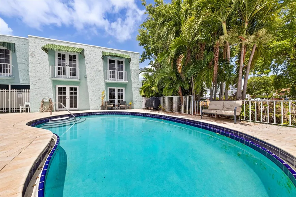 2708 NE 14th Street Causeway #2 Pompano Beach, FL 33062
