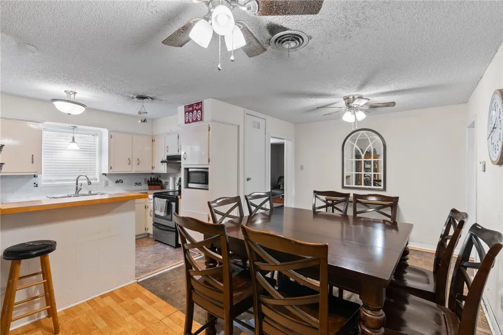 106 Rice Drive Portland, TX 78374