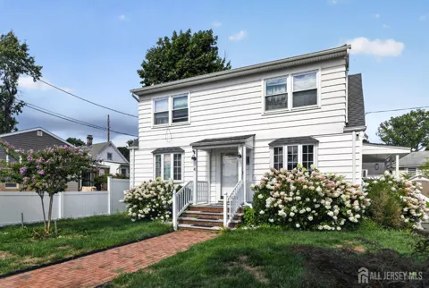 41 Westervelt Avenue