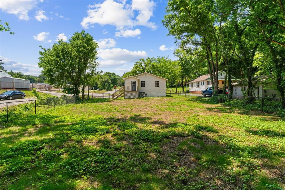 8956 Hiwassee Street NE Charleston, TN 37310