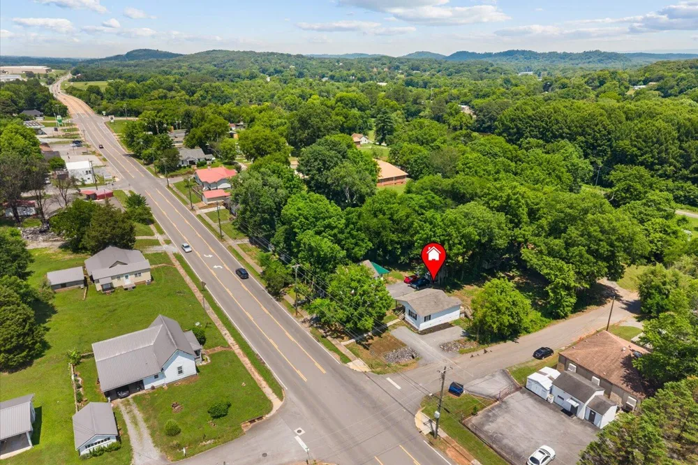 8956 Hiwassee Street NE Charleston, TN 37310
