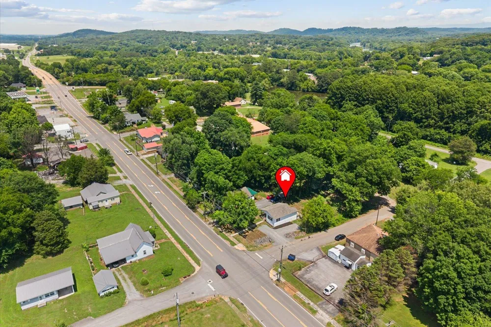 8956 Hiwassee Street NE Charleston, TN 37310