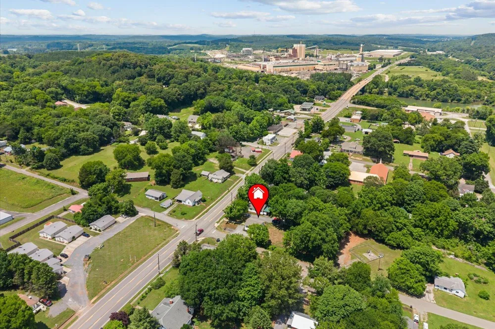 8956 Hiwassee Street NE Charleston, TN 37310
