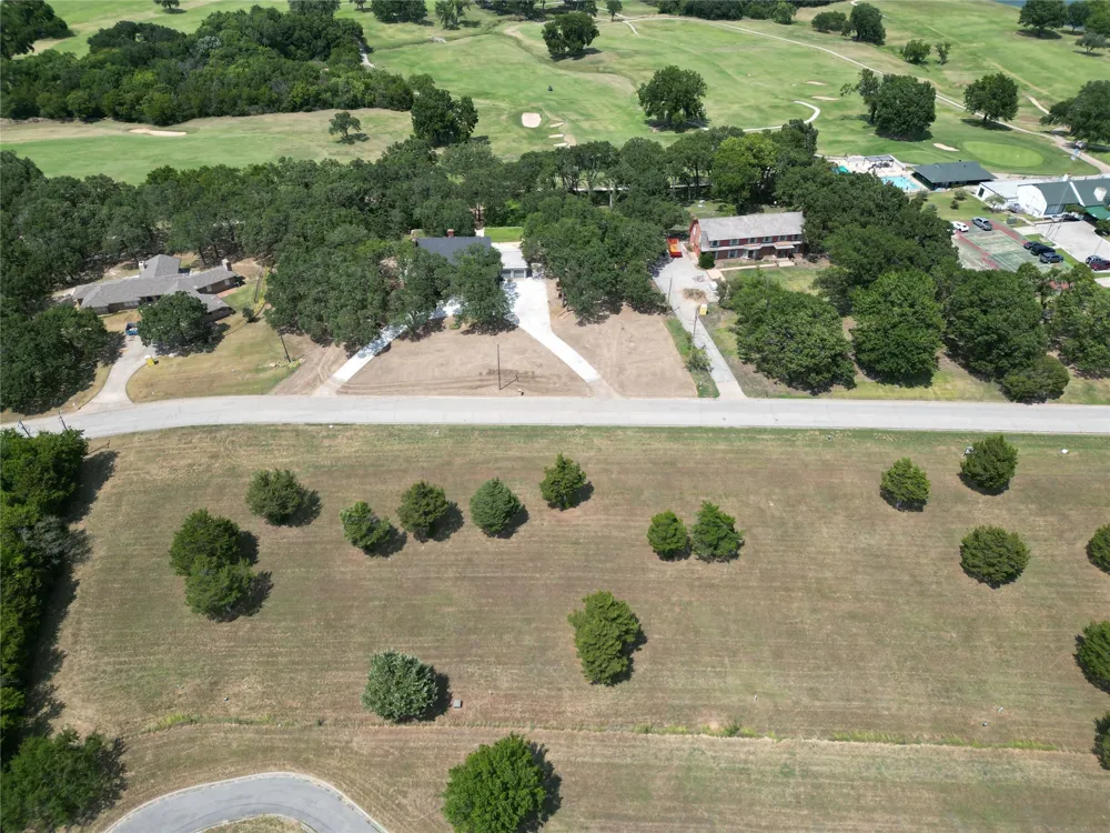 620 Country Club Road Ardmore, OK 73401