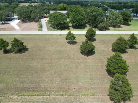528 Country Club Road