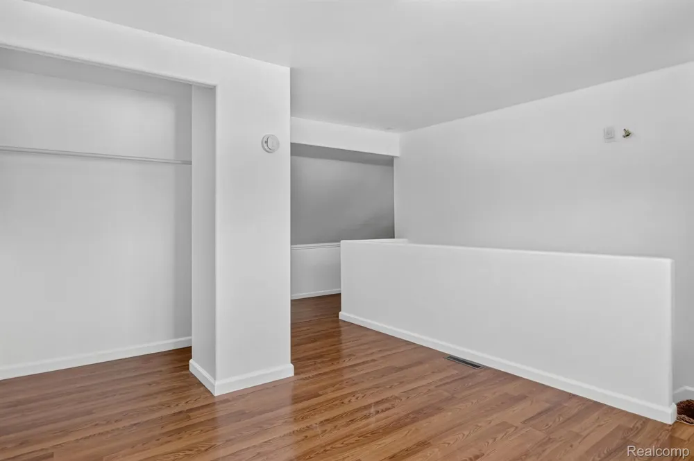 6800 Jackson Taylor City, MI 48180