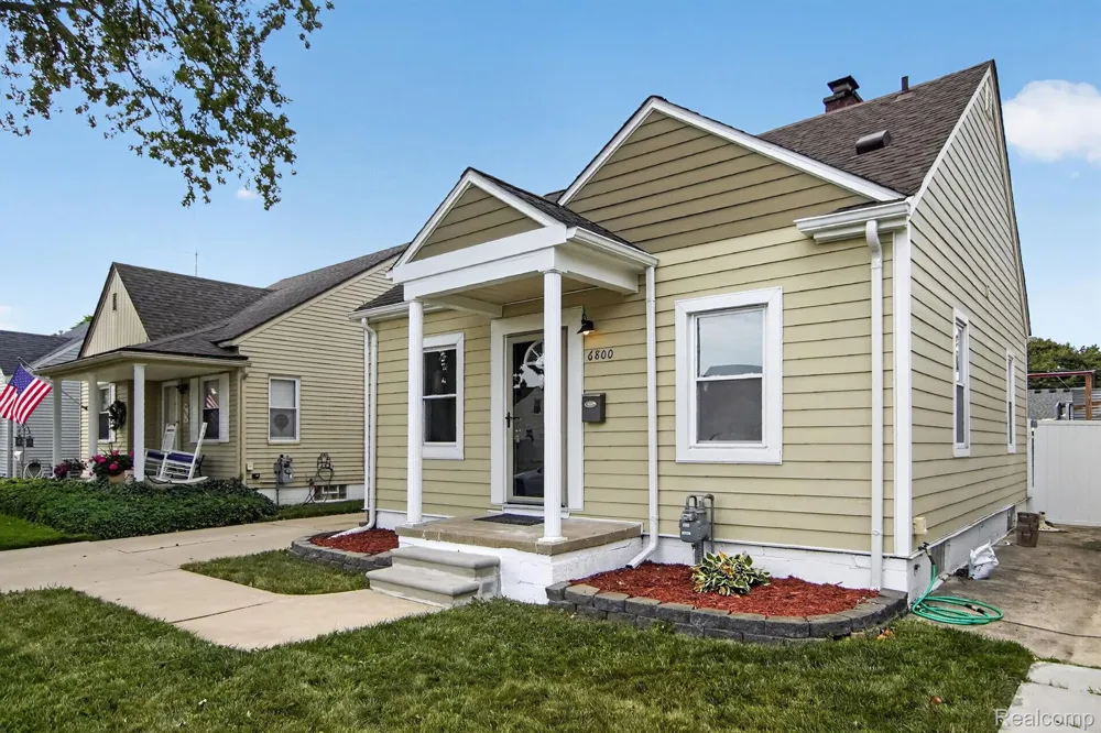 6800 Jackson Taylor City, MI 48180