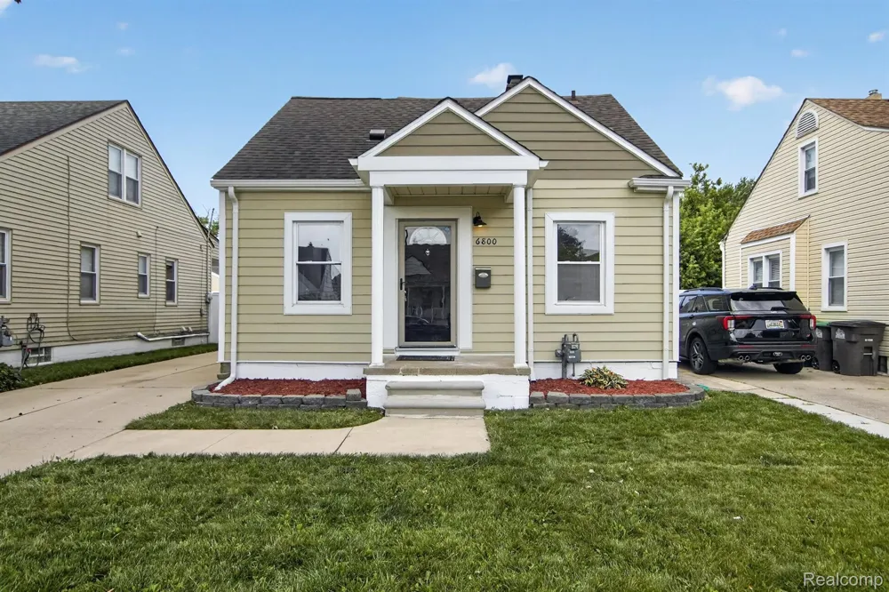 6800 Jackson Taylor City, MI 48180