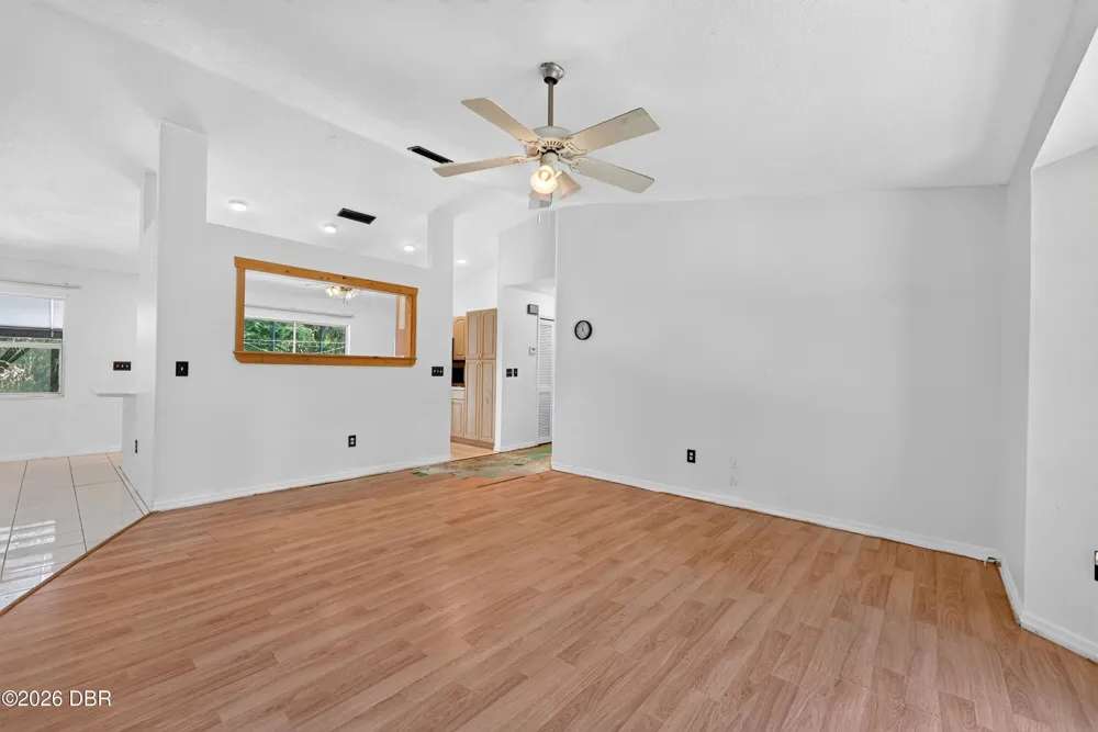 590 County Road 325 Bunnell, FL 32110