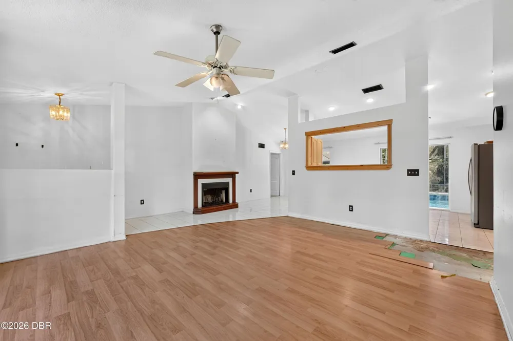 590 County Road 325 Bunnell, FL 32110