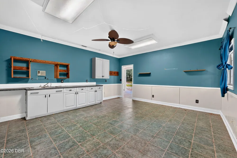 590 County Road 325 Bunnell, FL 32110