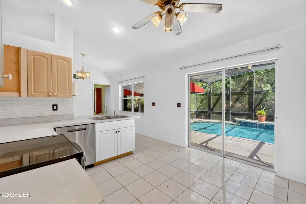 590 County Road 325 Bunnell, FL 32110