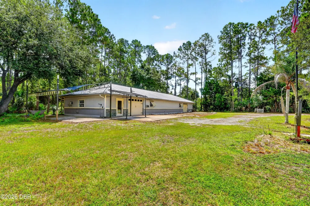 590 County Road 325 Bunnell, FL 32110