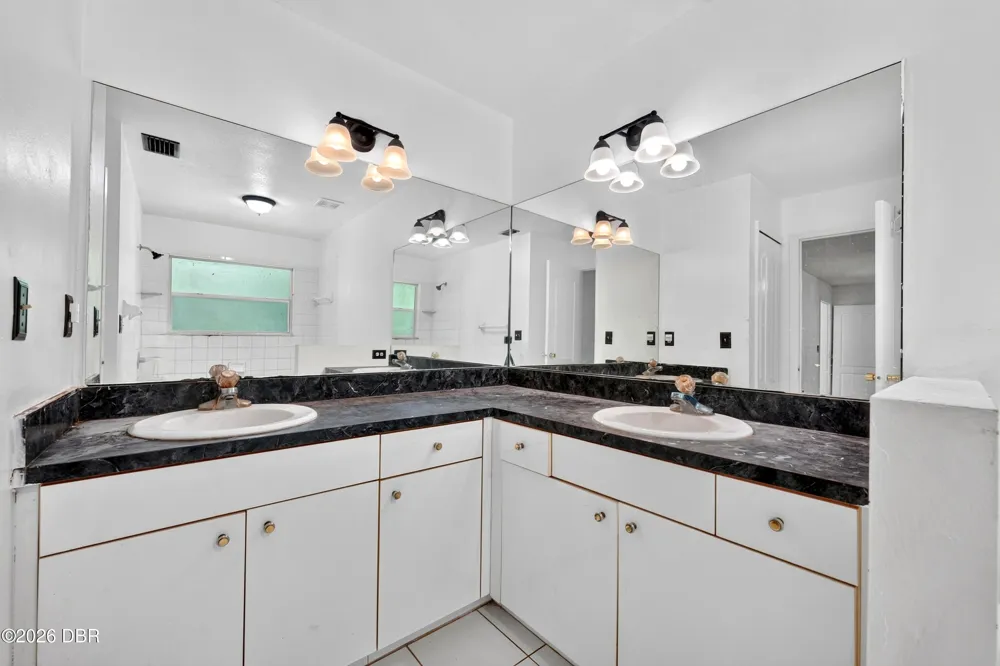 590 County Road 325 Bunnell, FL 32110