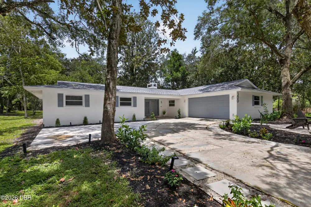 300 Scott Road Geneva, FL 32732