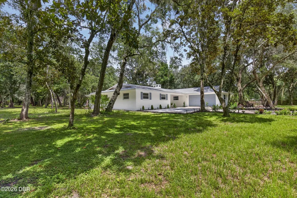 300 Scott Road Geneva, FL 32732