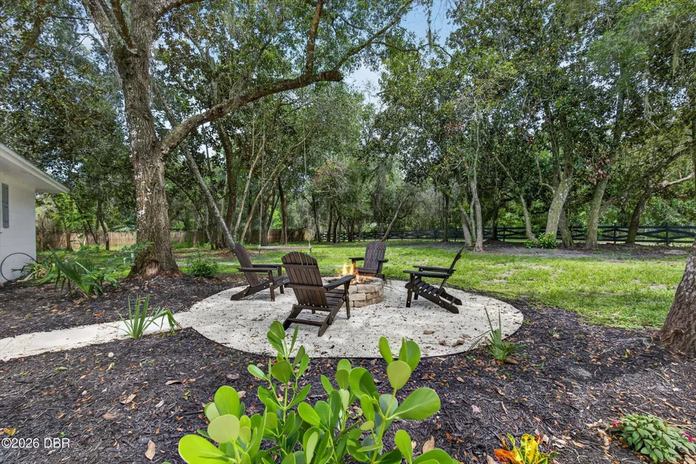 300 Scott Road Geneva, FL 32732