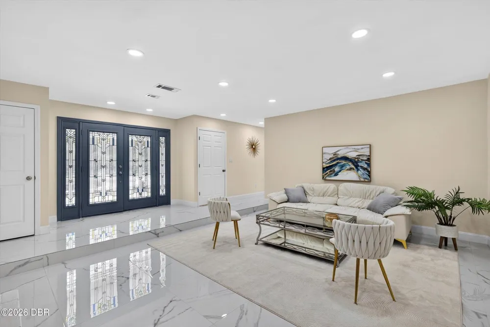 300 Scott Road Geneva, FL 32732