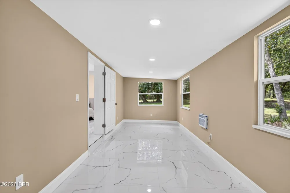 300 Scott Road Geneva, FL 32732