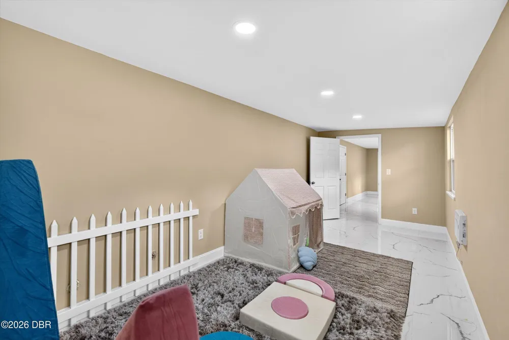 300 Scott Road Geneva, FL 32732