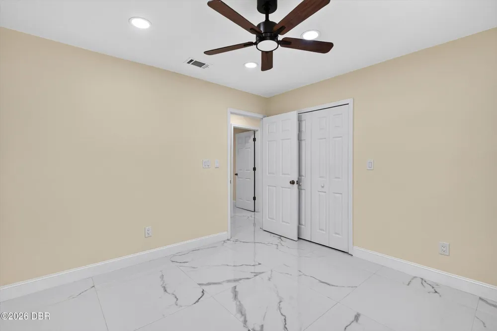 300 Scott Road Geneva, FL 32732