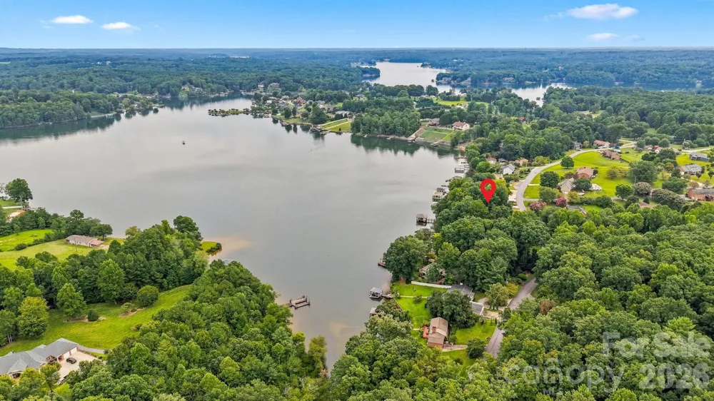 220 Lakeshore Lane Taylorsville, NC 28681