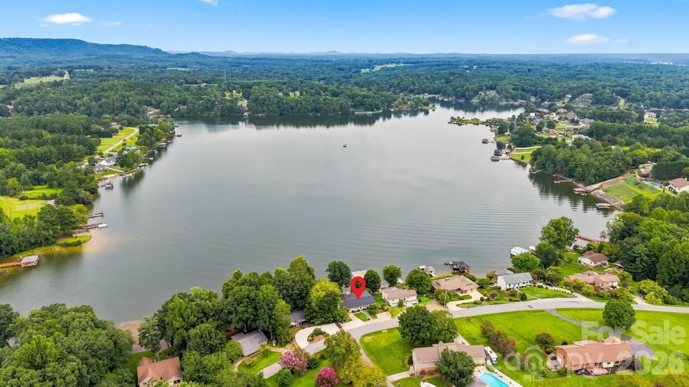 220 Lakeshore Lane Taylorsville, NC 28681
