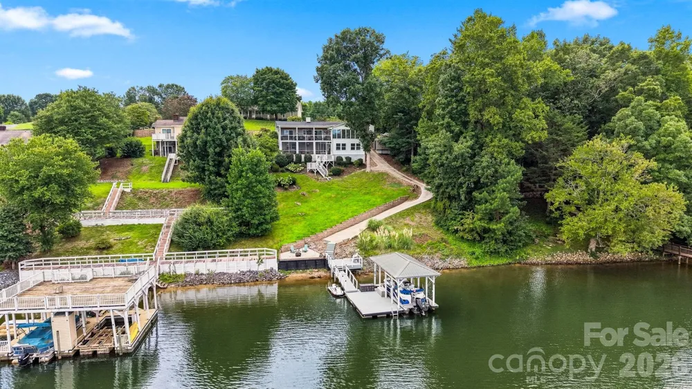 220 Lakeshore Lane Taylorsville, NC 28681