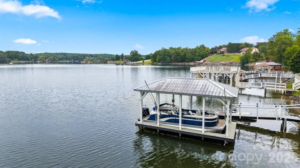 220 Lakeshore Lane Taylorsville, NC 28681