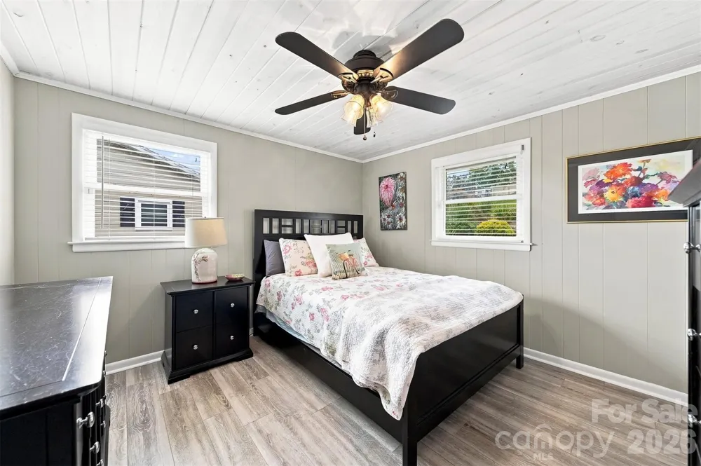 220 Lakeshore Lane Taylorsville, NC 28681