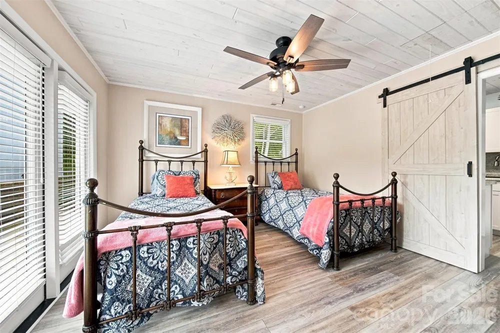 220 Lakeshore Lane Taylorsville, NC 28681