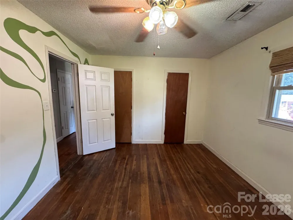 805 Furman Street Dallas, NC 28034