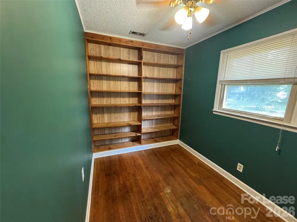 805 Furman Street Dallas, NC 28034