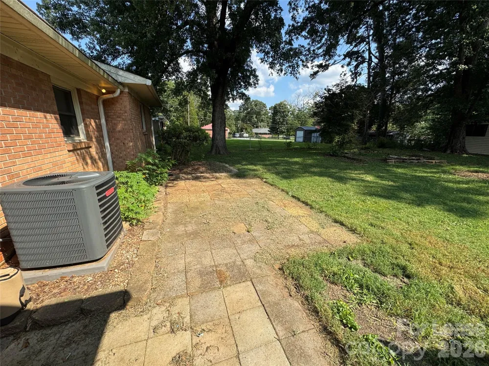 805 Furman Street Dallas, NC 28034