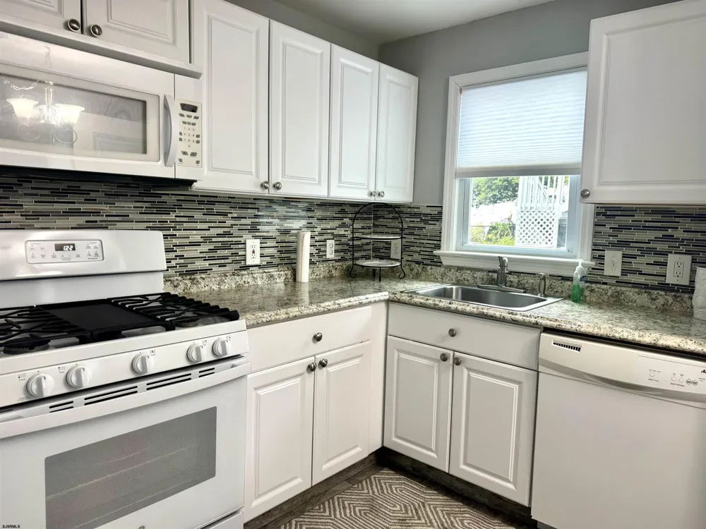 117 N Wilson (WINTER RENTAL) Ave Margate, NJ 08402