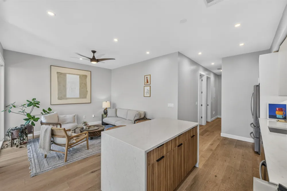 72 46TH ST Weehawken, NJ 07086