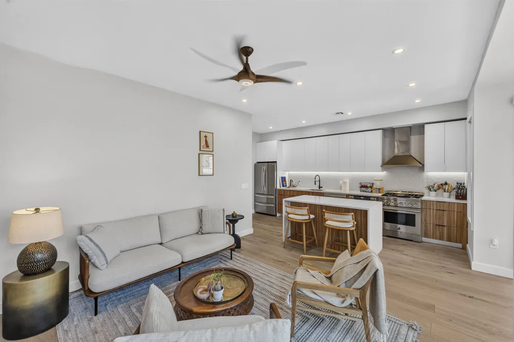 72 46TH ST Weehawken, NJ 07086