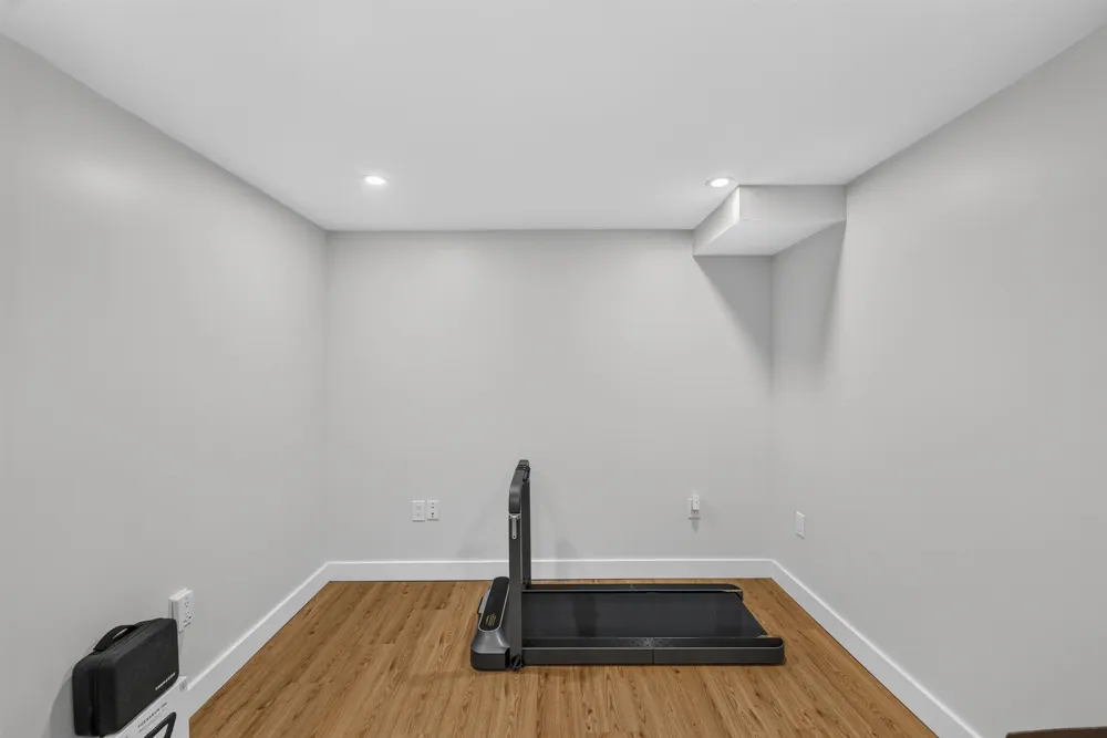 72 46TH ST Weehawken, NJ 07086