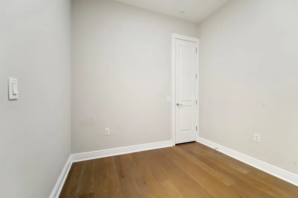 3 SOMERSET LANE Edgewater, NJ 07020