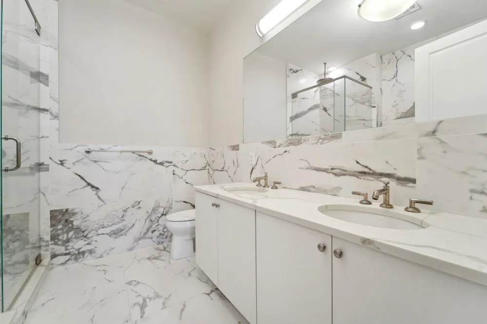 3 SOMERSET LANE Edgewater, NJ 07020