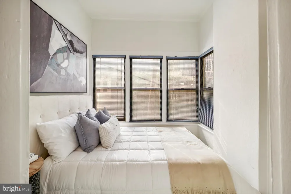 2032 BELMONT ROAD #234 Washington, DC 20009