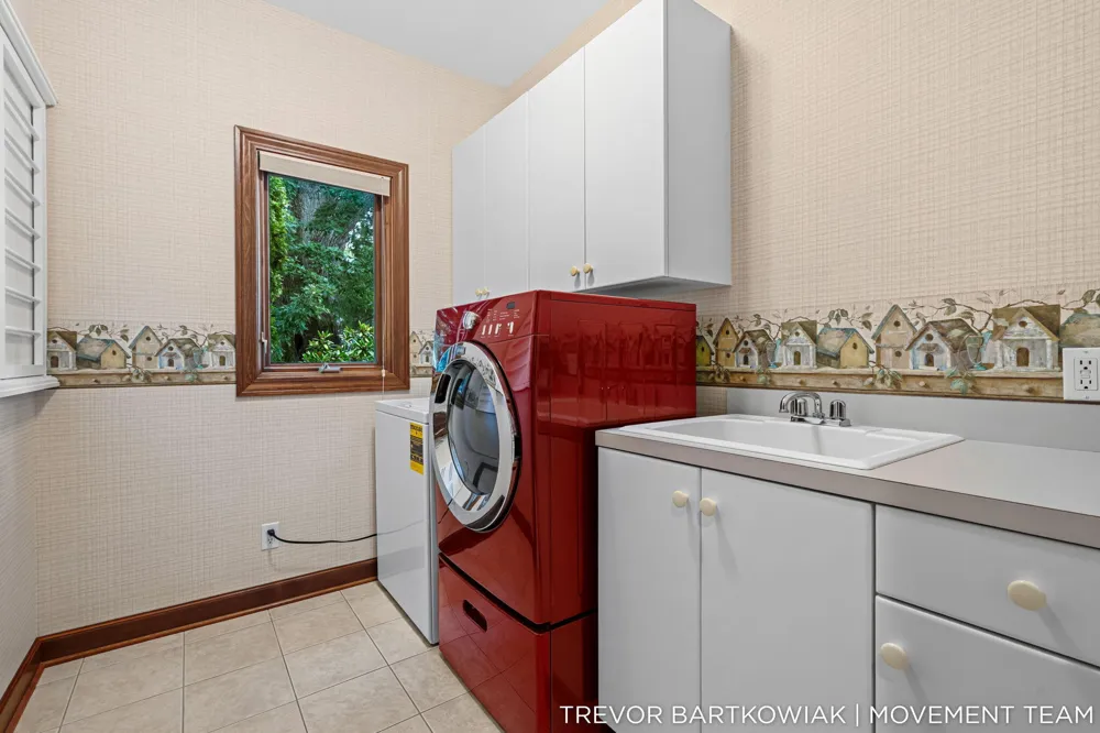 2696 Middle Lake Road Twin Lake, MI 49457